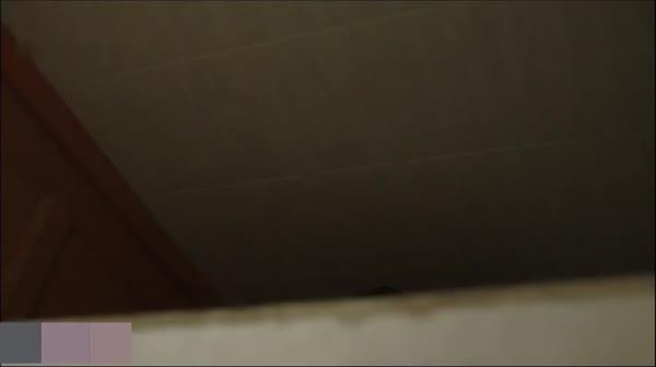 大陸超經典盜攝輯：怪咖潛入醫學院校錄得大量女生如廁 各色嫩穴不勝枚舉（六）